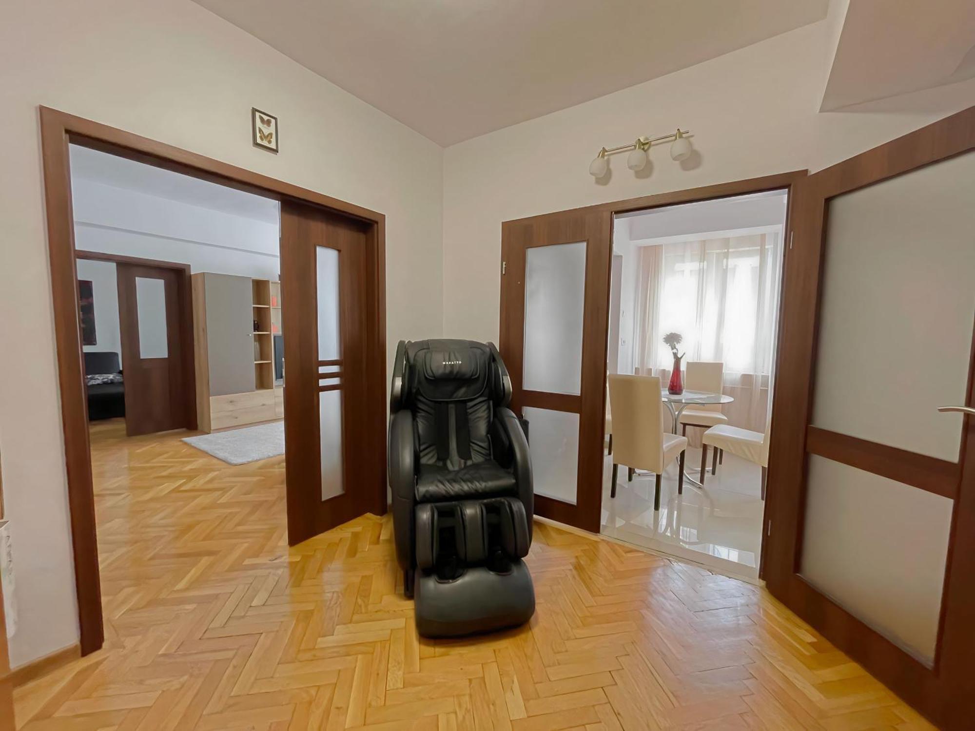 Relax Old Town Apartment Oradea Exterior foto