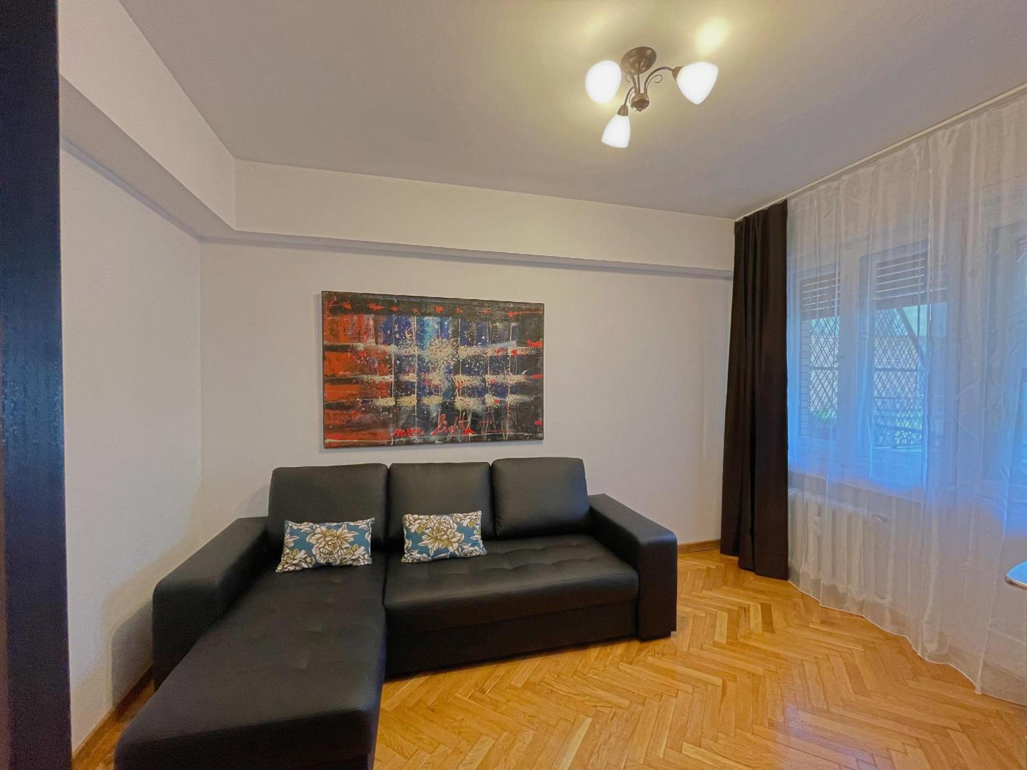 Relax Old Town Apartment Oradea Exterior foto